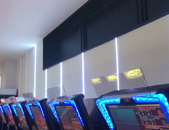 F-S マルチフルカラー アミューズメント施設導入事例画像